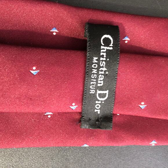 Christian Dior Monsieur Pointed Red Patterned Tie - Picture 4 of 7